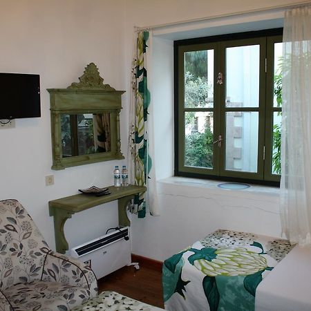 Dalyan Butik Otel Hayat Bahcesi Ayvalı Εξωτερικό φωτογραφία